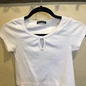White key hole crop top